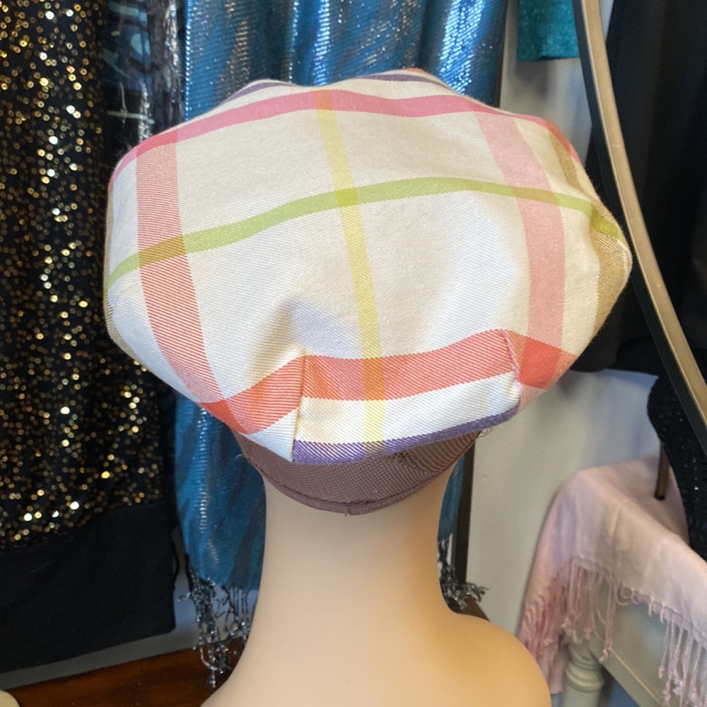 Burberry Checked Flat Cap - image 4